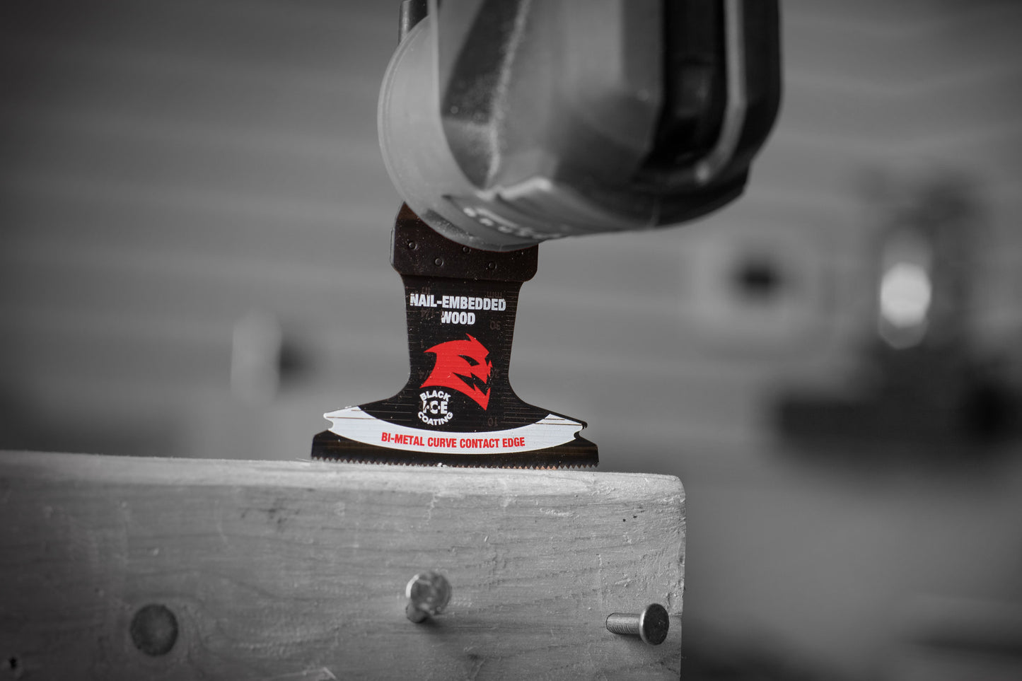 Diablo, DOU250BW 2-1/2in Demo Demon Universal Fit Bi-Metal Oscillating Blade for Nail-Embedded Wood