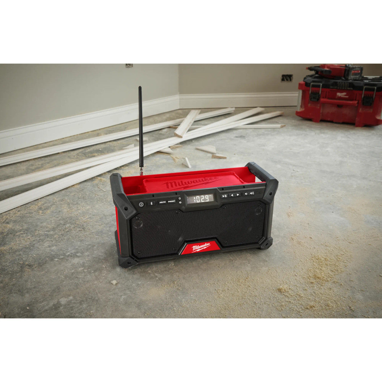 Milwaukee, 2952-20 M18 Bluetooth Jobsite Radio