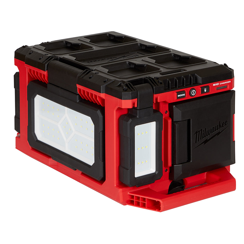 Milwaukee, 2357-20 M18 PACKOUT Light / Charger
