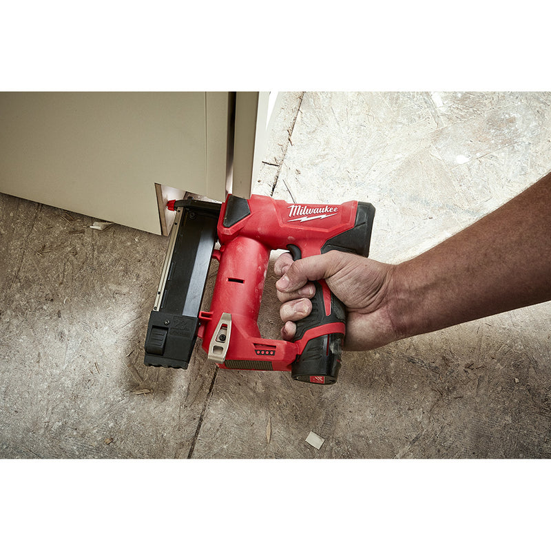 Milwaukee outlet m12 2540