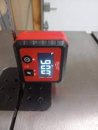 Milwaukee 48-22-5602 Digital Angle Gauge